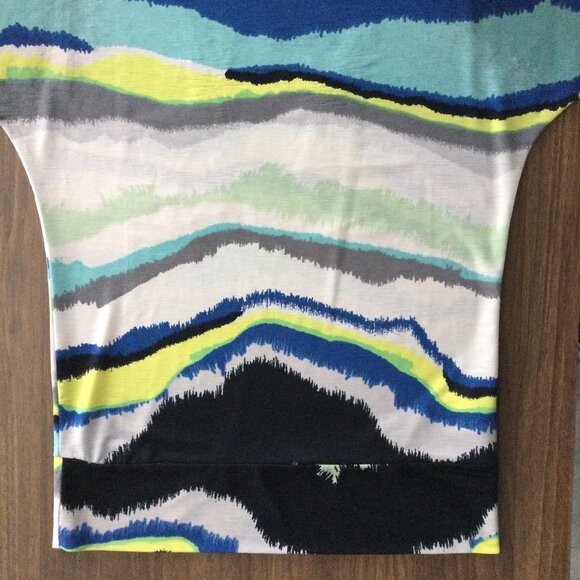 Vibrant Blue Heart Jewelry Scarf & Le Grenier 3/4 Sleeve Tee Set – Bold Print - Picture 3 of 9